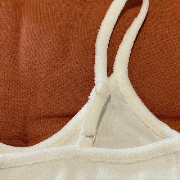 Madewell Towel Terry Scoopneck Bralette and Biker Shorts - Picture 10 of 14